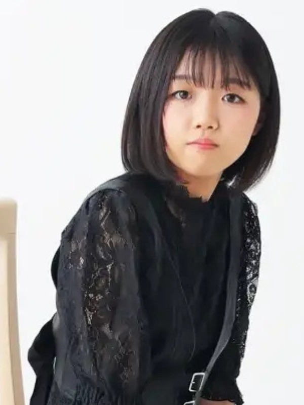 アニソン歌手の中井佑香の画像