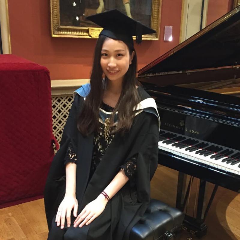 英国王立音楽院学士課程卒業の時の小野田有紗の画像
