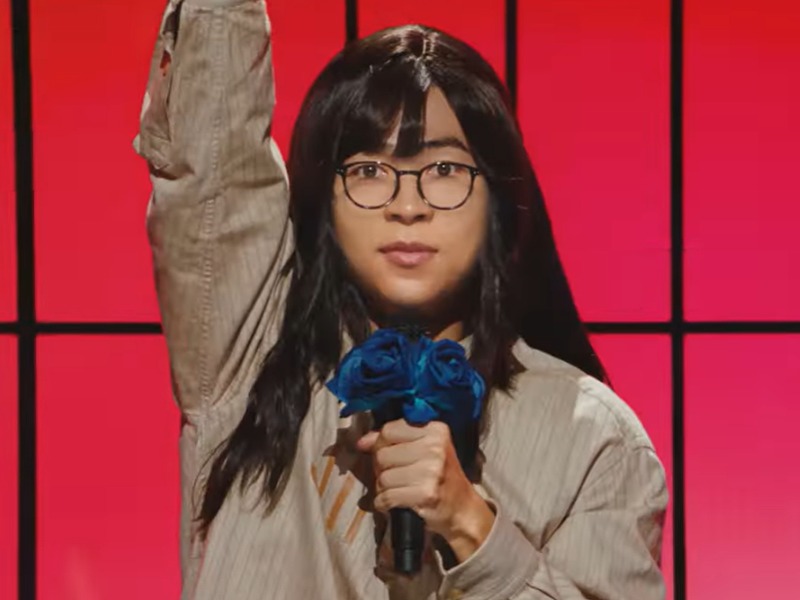 宝くじのCMでAdoか？と思わせつつ実は成田凌だった、という画像