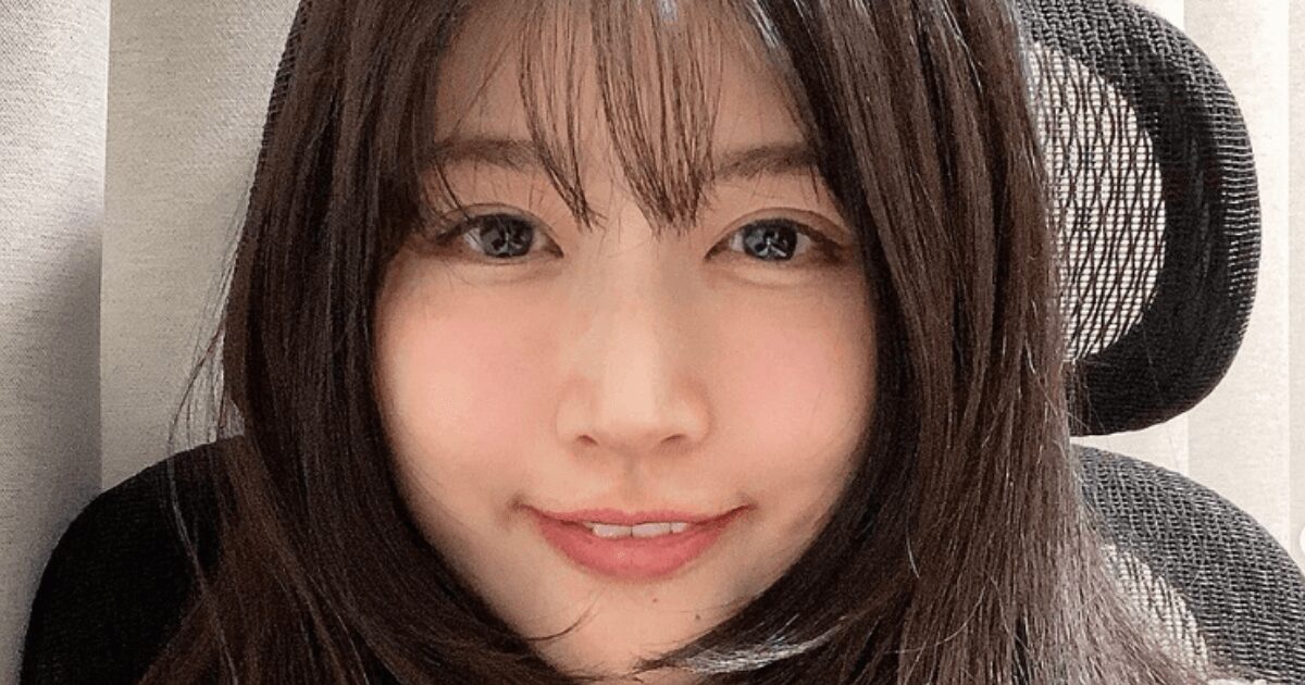 八田エミリ グラビアがヤンジャンで話題!美ボディを作る11のダイエット習慣